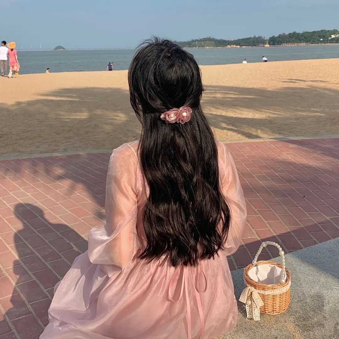 转身离开她们的悔恨如潮